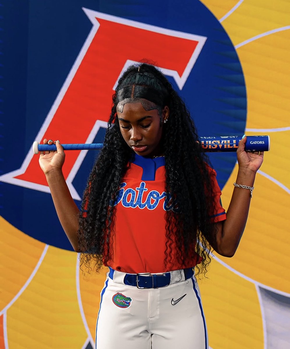DiamondAddicts's tweet photo. THAT TEAM IN THE SWAMP IS NOT HOLDEN BACK🔥

Florida convinces a top tier 2028 SS to stay in the Sunshine state

🐊Kylie Holden
🐊Orlando, Florida
🐊Unity

Kylie’s softball talent and intelligence is out of this world

Astounding arm strength, range, and casual power to all fields

We might look up in 4 years and call her the best all around player in NCAA

CHOMP CHOMP