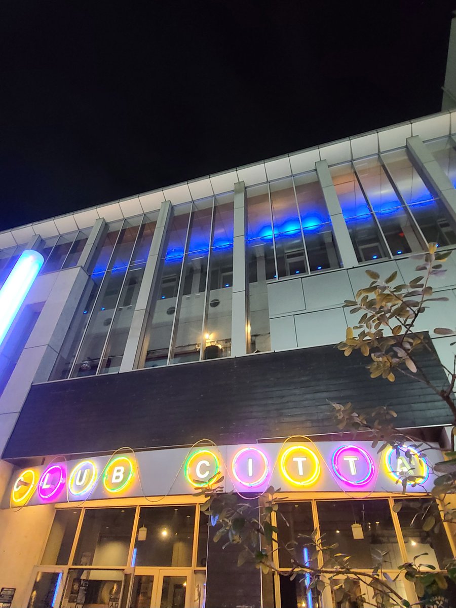 es39532379's tweet photo. 昨日はVIP席最後列で参加
発券した時点でG列(7列)はぁ?VIPですよね?
からの突然のメンバー変更告知で界隈ともに不信なままLIVE開始
最後の健ちゃんの言葉や表情から今の心情はめちゃ伝わったしLIVEは楽しかったけど‥←唯一の救世主は和也さんやったかな👏
#ADDICTOFTHETRIPMINDS
#岡本健一
#CLUBCITTA https://t.co/glEOhuS7zY