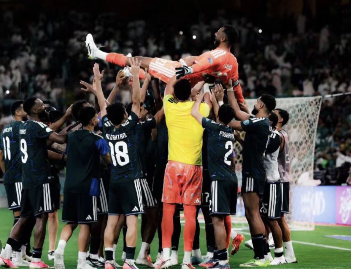 Eillle4's tweet photo. #السعوديه_قطر

فرحة وطن 🇸🇦 https://t.co/ycsBkRc6V2