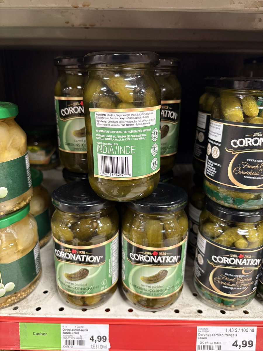golgoth_47's tweet photo. @Vasky28624113 @Martymartboy Ils se sont habitués à en manger et en boire. L’eau du Gange sert pour les marinades a exporter. Je n’en achète plus. Ça goûte vraiment la merde !!! https://t.co/56VatcYd6d