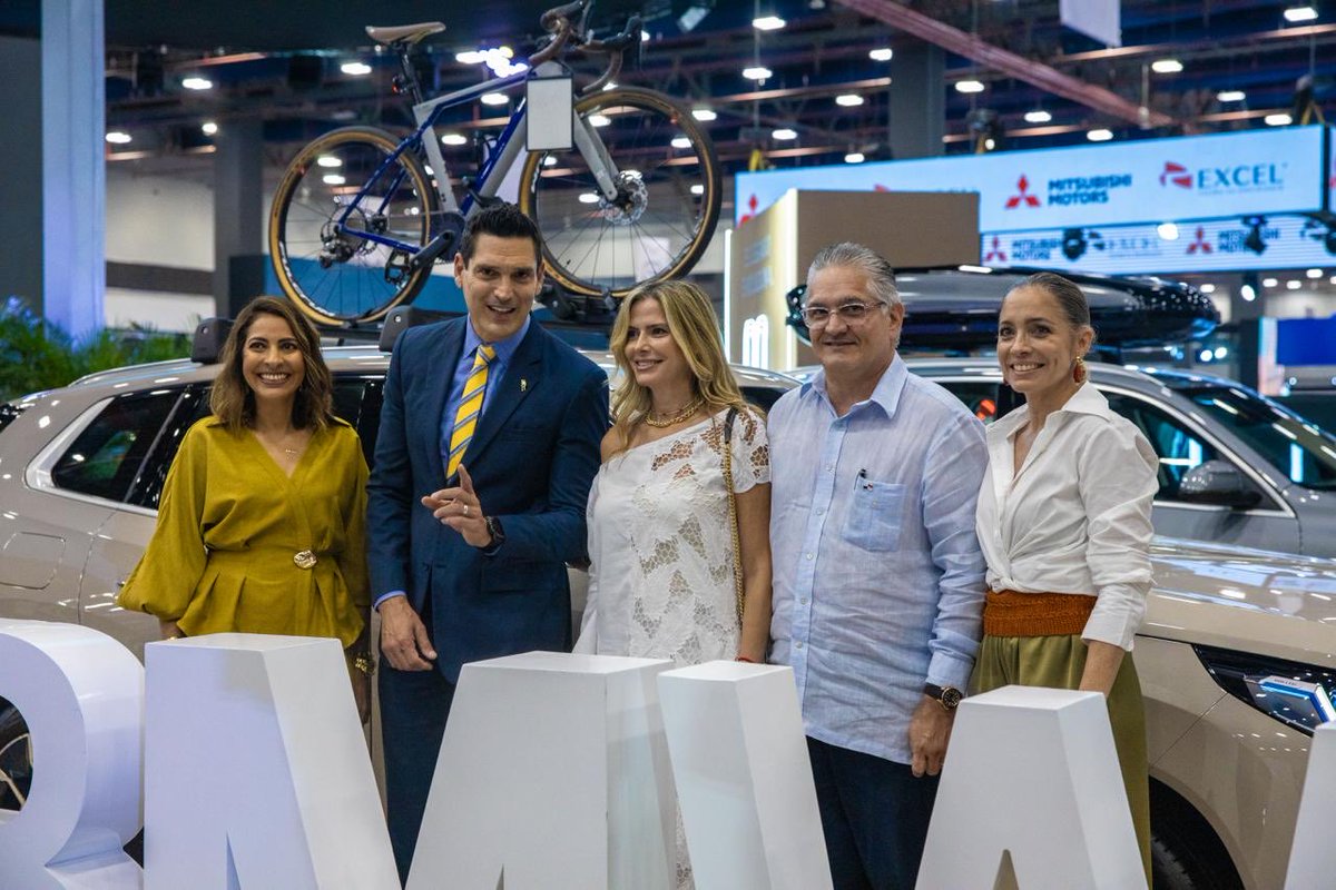 ATP_panama's tweet photo. Participamos en la inauguración del Panama Motor Show, la principal feria automotriz del país, un espacio que reune al sector automotriz, la empresa privada, autoridades y entusiastas de la innovación y la movilidad. https://t.co/tR3z6aQ6tr