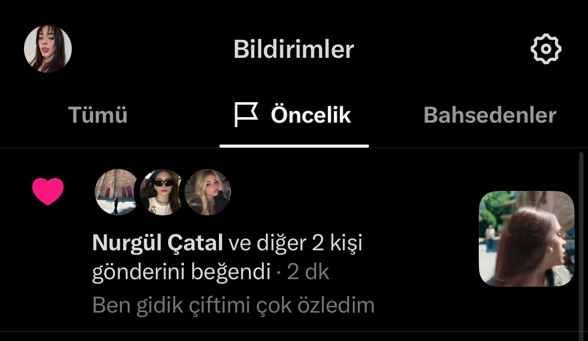 nidaliis's tweet photo. Çok seviyorum Nurgül annem https://t.co/uoO78stxWT