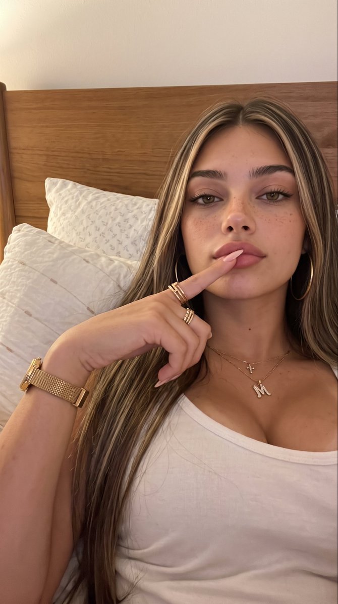 builtbyleah's tweet photo. Dm? 👀 https://t.co/ElWqkaoyJO