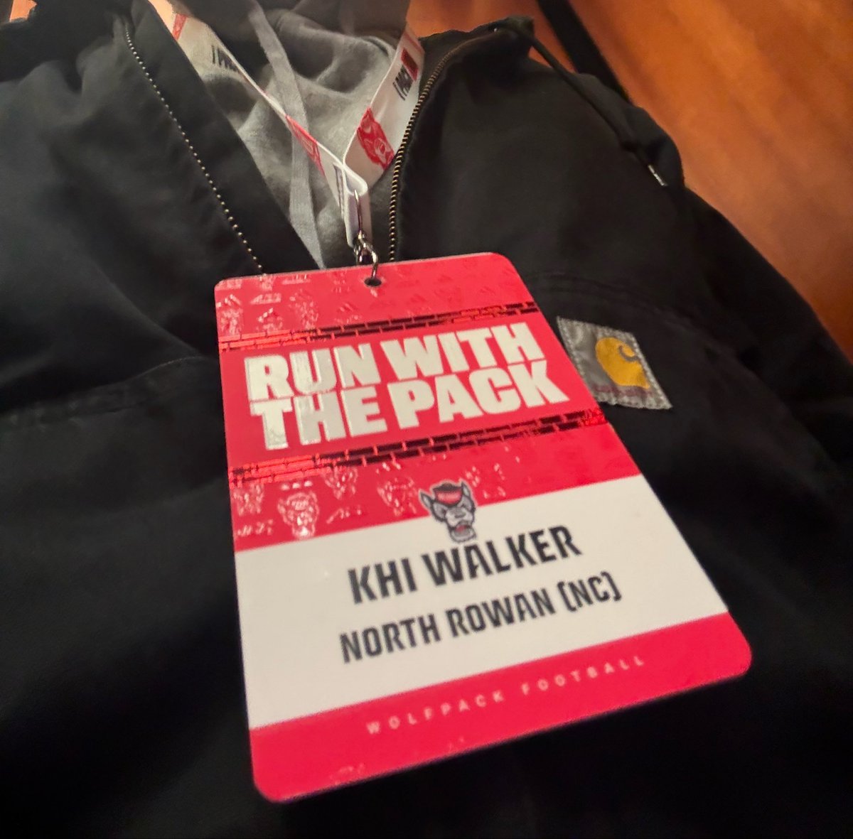 Khiwalker5L's tweet photo. Got to see Football at the next Level once again , Appreciate you
 @CoachAlexFaulk @PackFootball @jokerphillips @247recruiting @RivalsHS https://t.co/FUMW3XEOmE