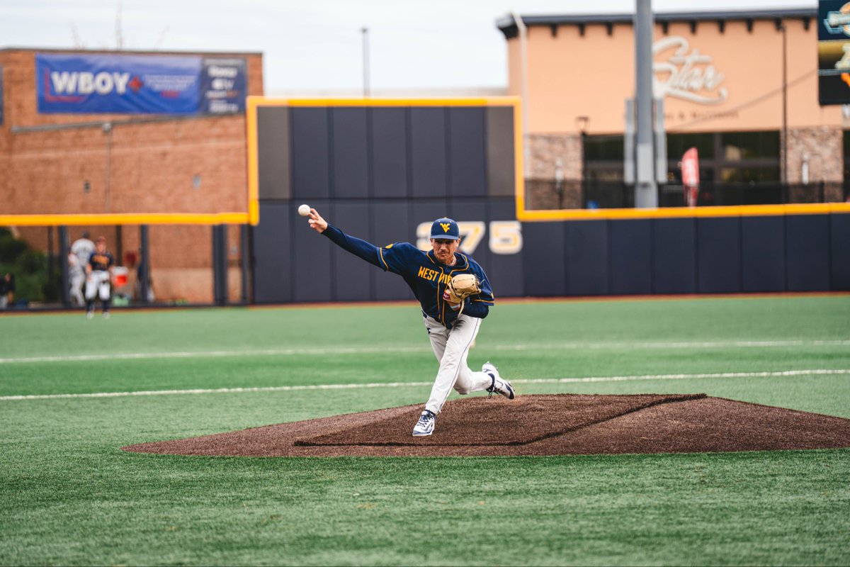 WVUBaseball's tweet photo. The spring will be here 🔜 

#HailWV https://t.co/rILRmOBEB3