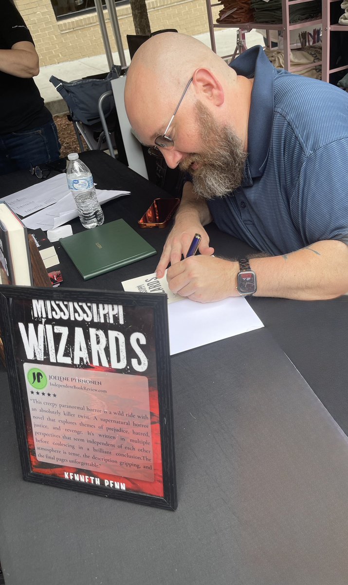 AuthorKennyPenn tweet picture