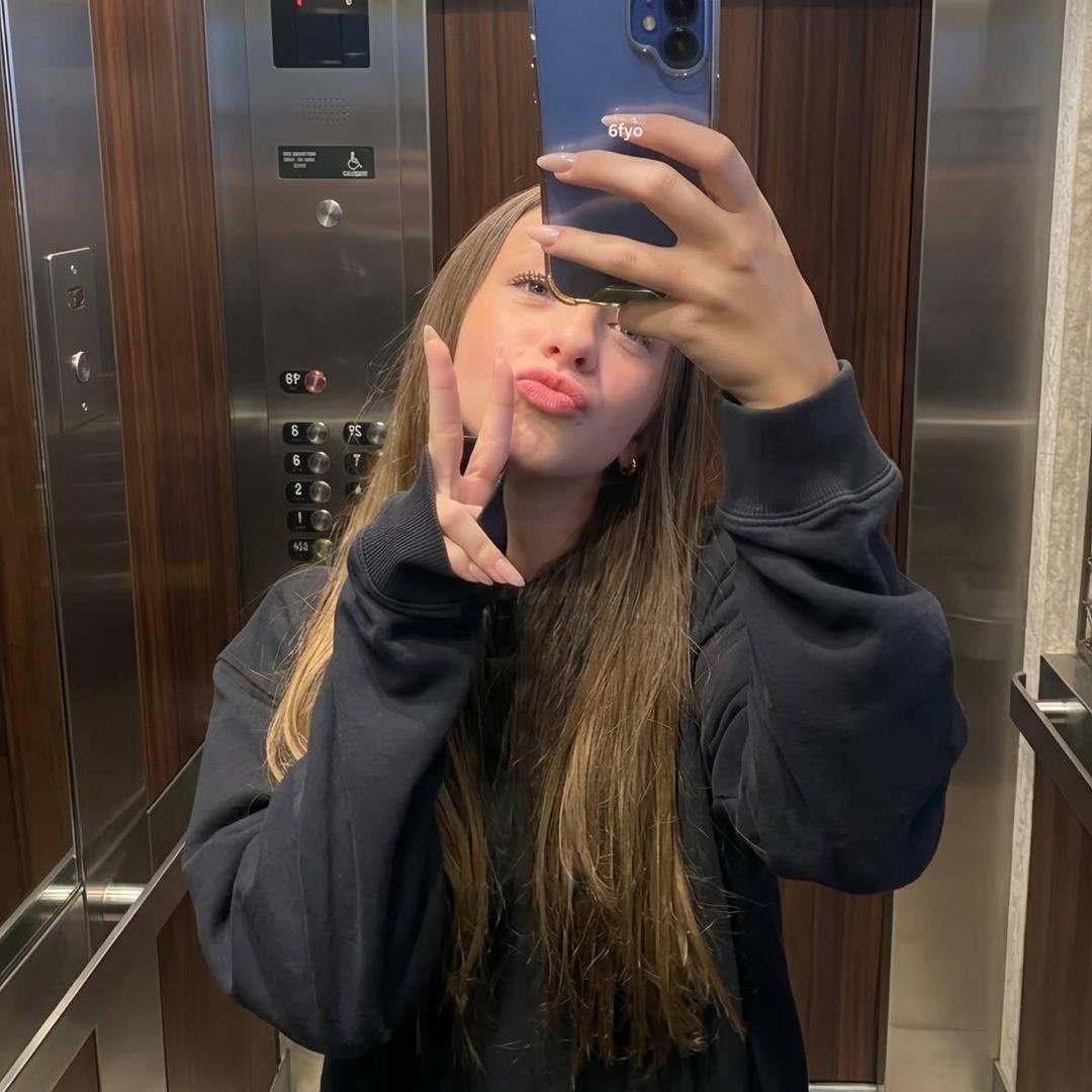 savannah_l30716's tweet photo. CAN WE RATEE UR DC!!KKKKKKK WITH MY BFFS? 💓✨

just say yes or no, we'll msg you first!!🙂‍↔️ https://t.co/3Z3mwLsD7K