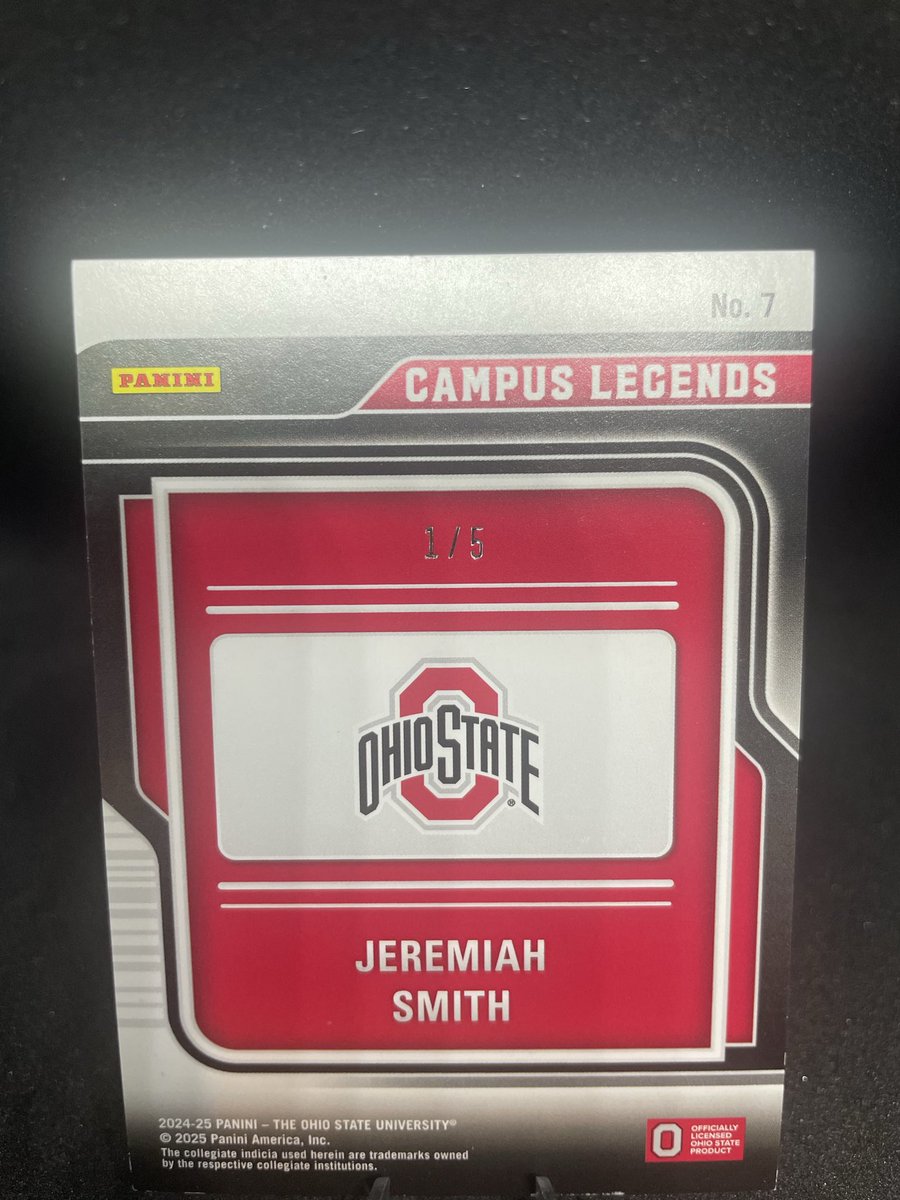 dreamingofbird1's tweet photo. Interested in the Heisman favorite/ potential next #1 pick? Jeremiah Smith. Taking offers on these before putting up for auction. price is higher than last sold prices for sure. Campus legends card is 1/5. Graded Natl treasures PSA 10 is Pop 2.  Both Natl treasures /39. DM me. https://t.co/ZhZGR0Cecj