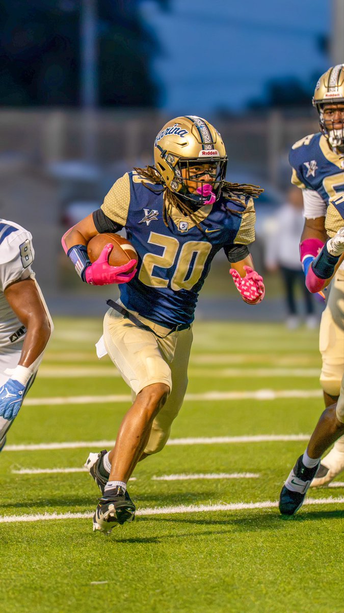 PrimeTimeJune's tweet photo. Grimsley Game Film 🎬

Competing against the best and continuing to get better every week

#AGTG #Football #varina #RVA 
@RecruitingVHSFB @AthleticsVarina 

https://t.co/X8cXuod8aY https://t.co/h3tZ51T91N