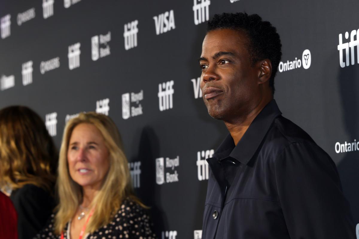 nypost's tweet photo. Chris Rock slams Woke 1 advocates for forgiveness while likening era to Salem Witch Trials https://t.co/ndrTenWpdu https://t.co/sCwQeY26a5