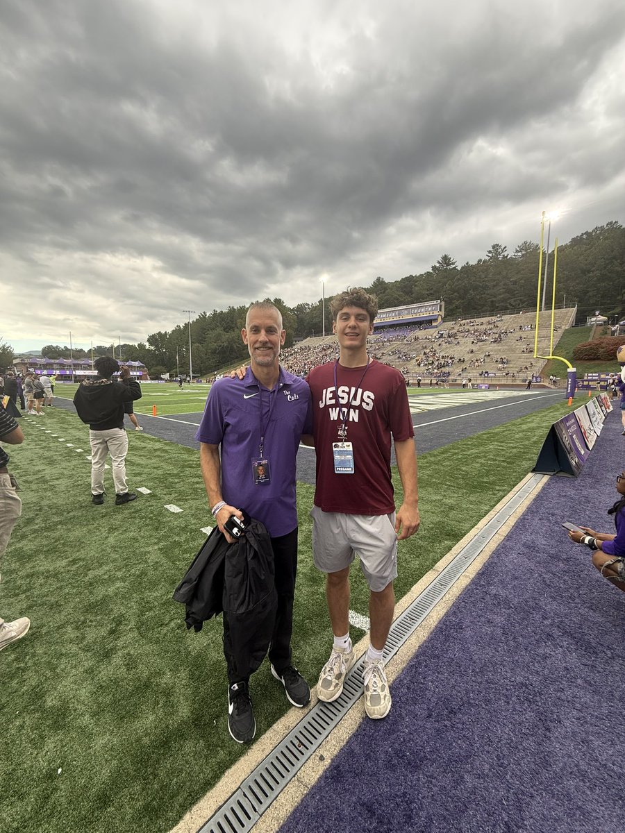 BrendanMurph00's tweet photo. Had a great time today visiting Western Carolina! Great experience and excited to continue this relationship. Thank you @jsimms_21 @CoachBrown248. @BeardenHoops @CoachVez4 https://t.co/nzYMTn5N6q