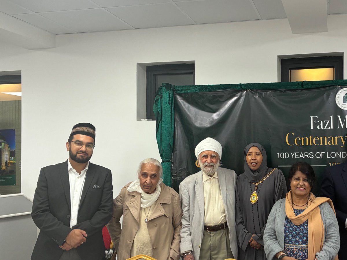 ShakilbuttAhmad's tweet photo. What a wonderful evening in Darussalam mosque in #Southall. Great to see our local friends and #community members at the occasion of 100 years of London’s first mosque “The Fazl Mosque” (1926 - 2026) https://t.co/oMyfUBhRjZ