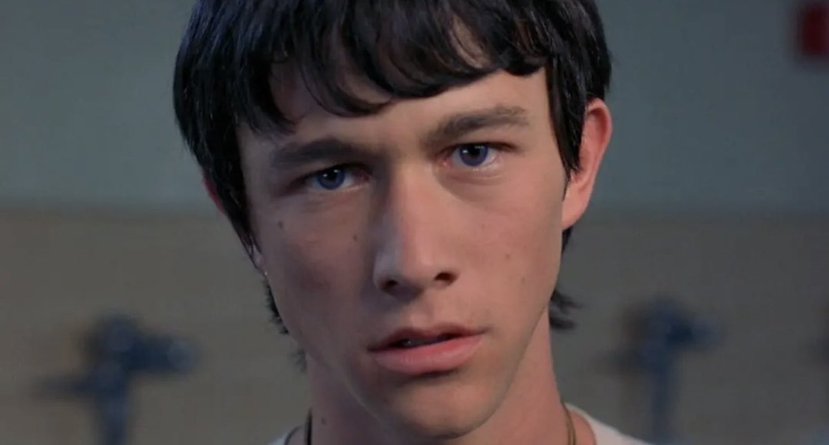 SUPARUNPAI's tweet photo. Mysterious Skin (2004) Dir. Gregg Araki https://t.co/1m6cls7abu