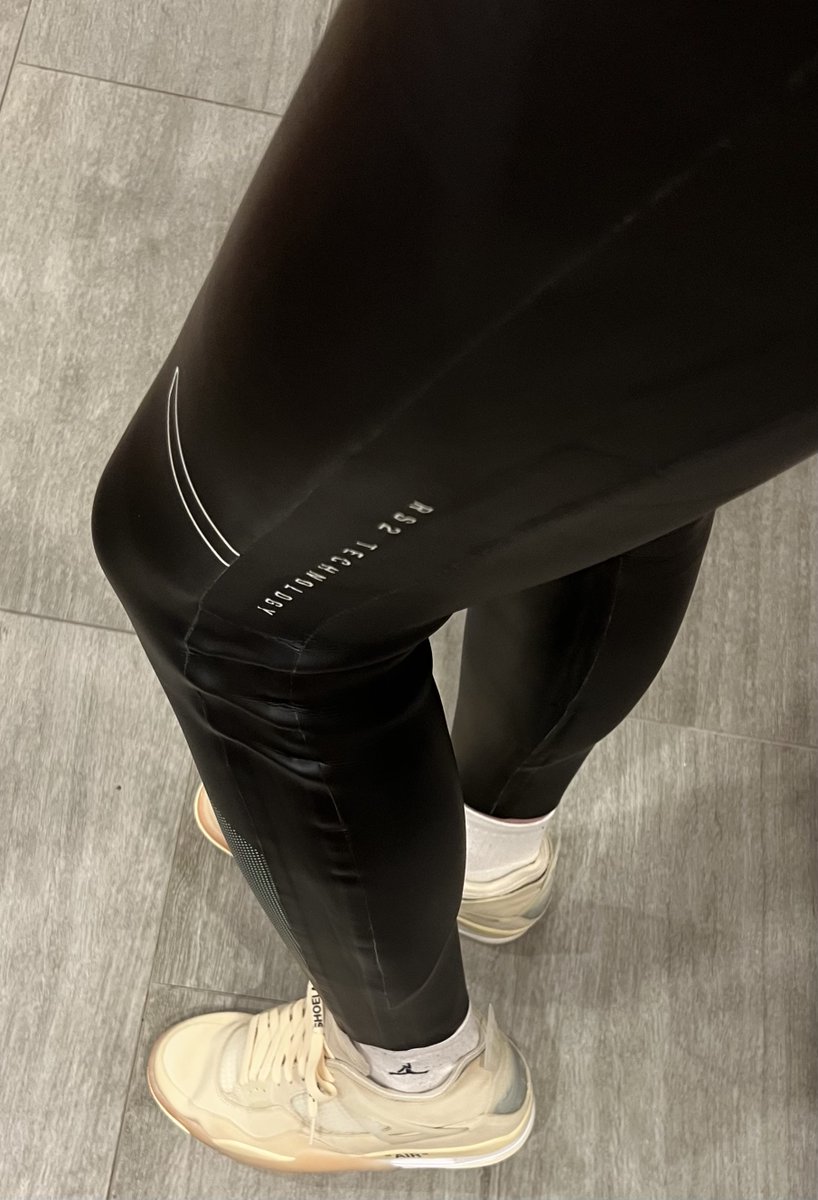 AB1442498's tweet photo. Photos 1 and 2: I’m wearing the Roka Maverick Pro 3 with the Air Jordan 1 Off-White ‘Alaska’.

Photos 3 and 4: I’m wearing the Roka Maverick Pro 3 with the Air Jordan 4 Off-White ‘Sail’. https://t.co/FuUbtgh1Z8