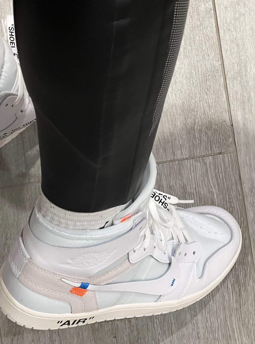 AB1442498's tweet photo. Photos 1 and 2: I’m wearing the Roka Maverick Pro 3 with the Air Jordan 1 Off-White ‘Alaska’.

Photos 3 and 4: I’m wearing the Roka Maverick Pro 3 with the Air Jordan 4 Off-White ‘Sail’. https://t.co/FuUbtgh1Z8