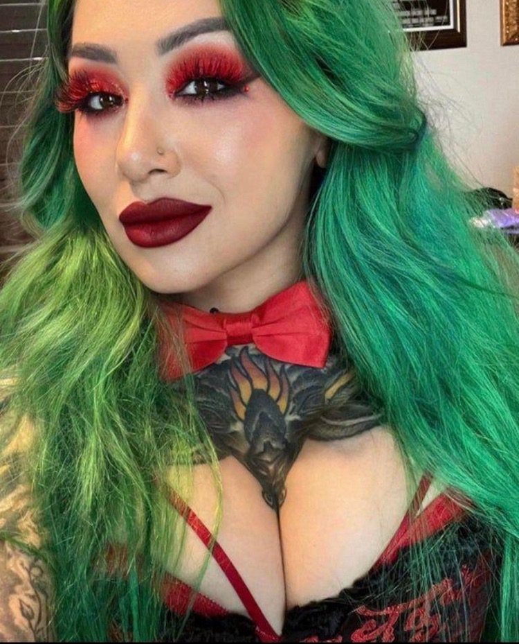 RyadWhite's tweet photo. Shotzi 💚 https://t.co/In8VCrjTfu