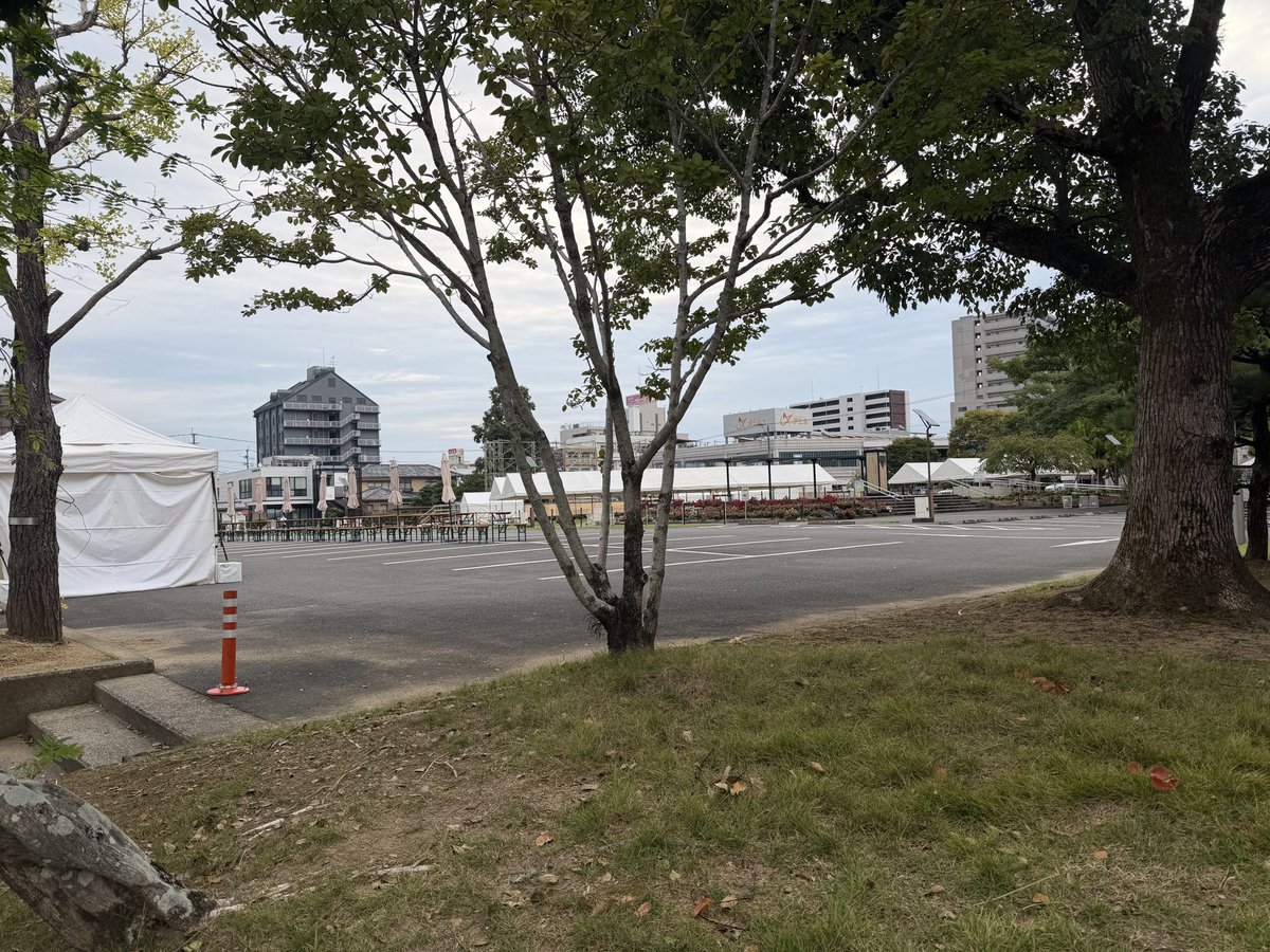 amfan42's tweet photo. #GOWEST4 楽しかったですね
諫早の夜祭の跡、賑わい見に来れず、なんでだろ〜のテツandトモさんも拝見出来ず残念 https://t.co/srOk0BN8wP