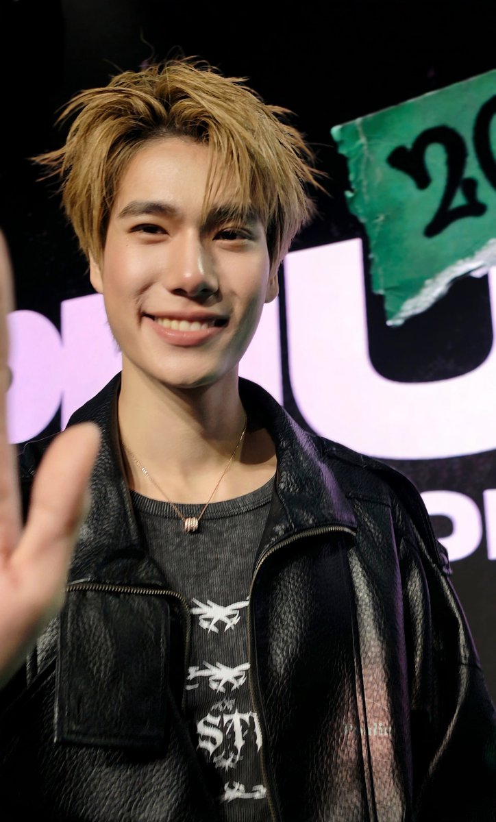 PnalinSKW's tweet photo. ภูวิน!! คนเท่หหหหหหห์
(ในใจ ฮึ้ยยย น่ารักว่ะ 🫪)

PHUWIN 1ST FANCON IDN

#2026Phuwin1stFanconinIndonesia
#phuwintang https://t.co/uXnX9sQuSf