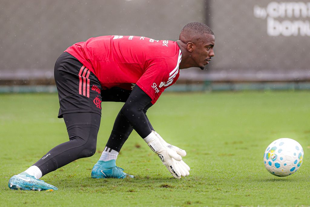 flamengandorj's tweet photo. Flamengo treina, nesta sábado (03), no Ninho do Urubu. https://t.co/PEZ6ce0pkl