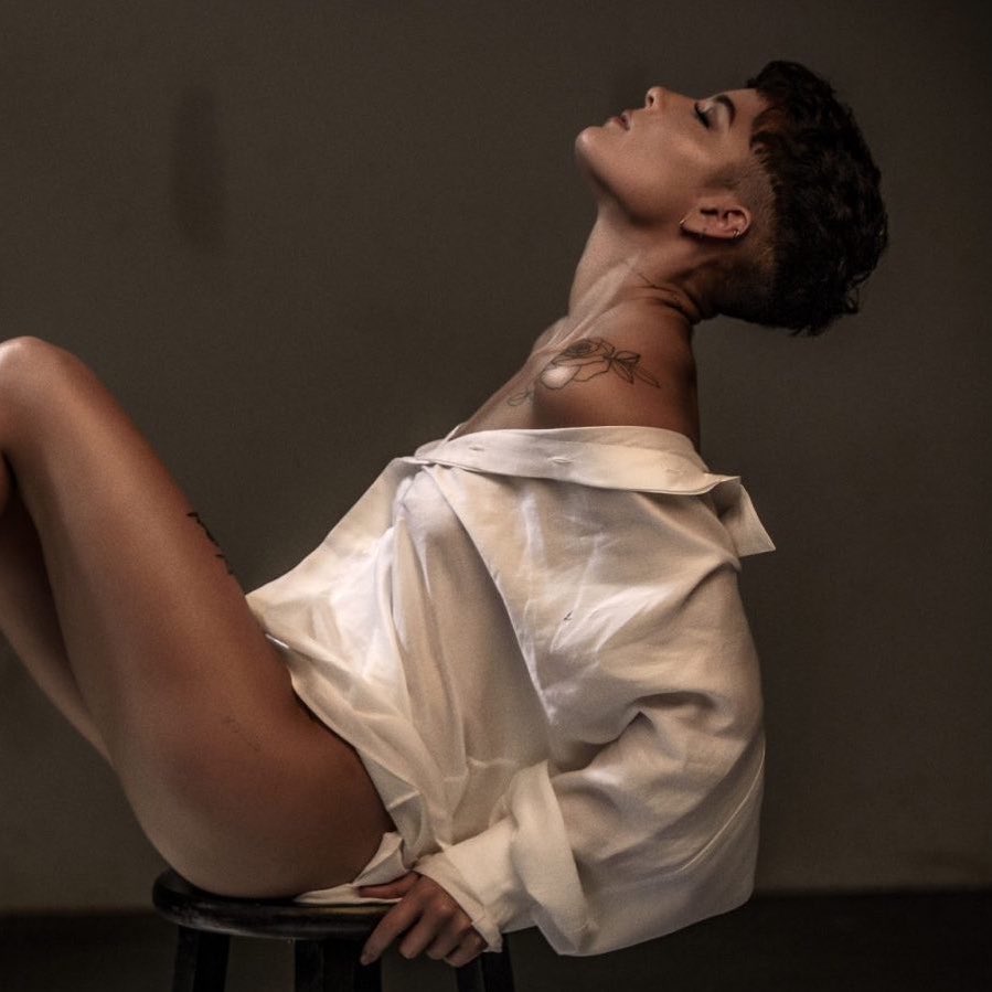 PopBase's tweet photo. 8 years ago today, Halsey released ‘Without Me.’ https://t.co/iP2VDppufG