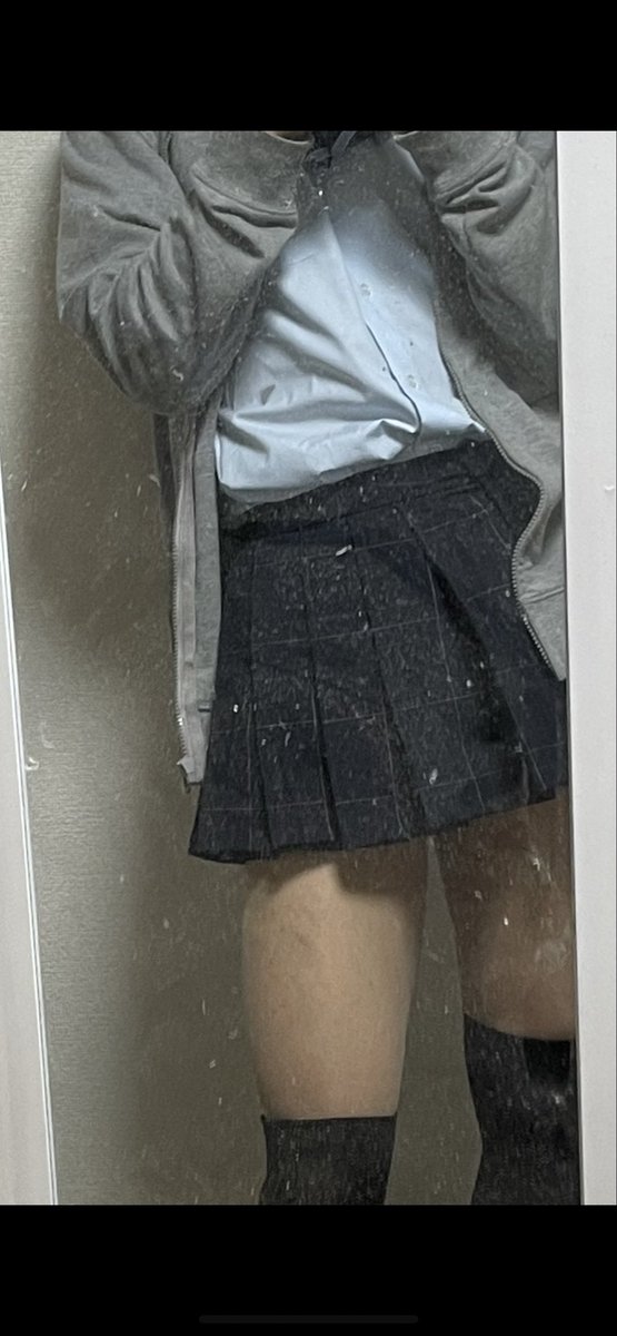 V9mZh's tweet photo. #女装　#男の娘
抱ける女装です https://t.co/tnTIzKfiza