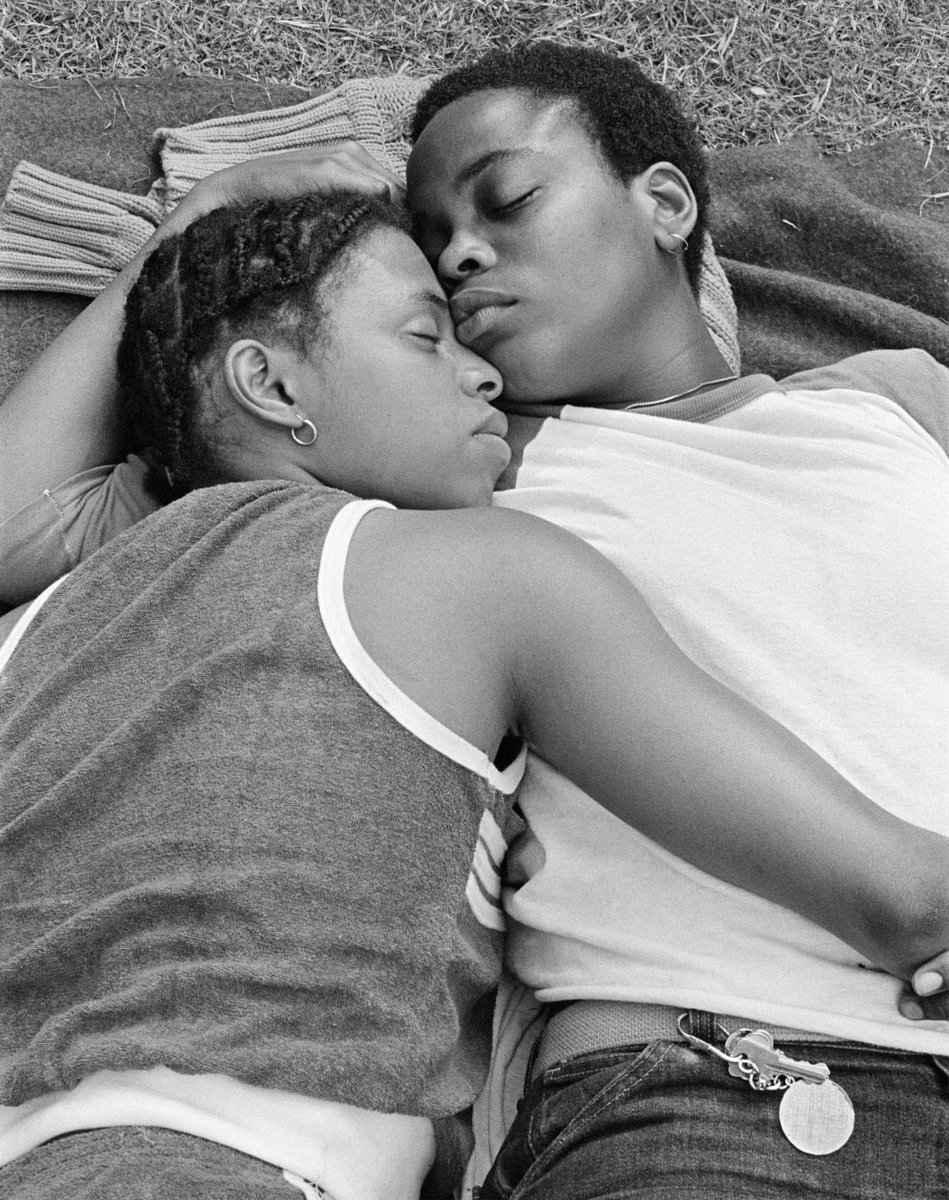 lesbianshakedwn's tweet photo. Joan E. Biren’s ‘Eye to Eye: Portraits of Lesbians 1979’ https://t.co/EHcnTHnm4i