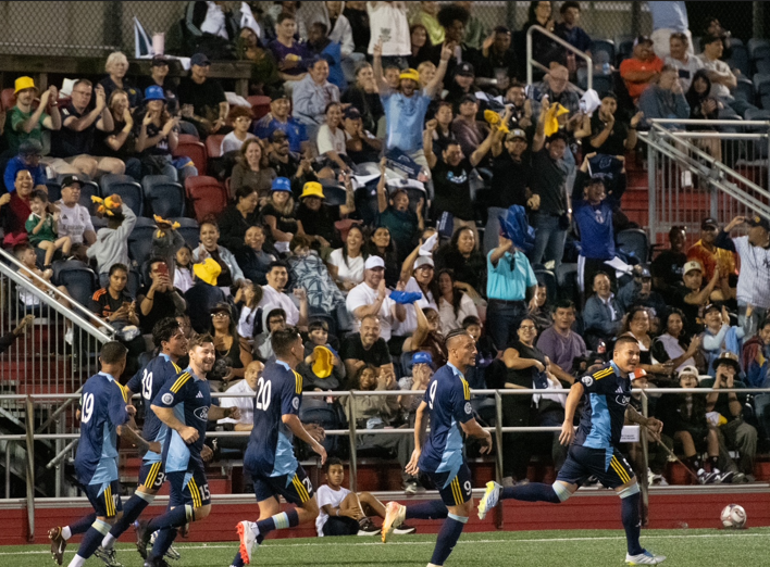 NYPDnews's tweet photo. Big win for the NYPD in the Battle of the Badges soccer match against @FDNY!

Both teams played hard, but it was NY’s Finest who took home the trophy.

Congrats! https://t.co/yUrqaVpuO9