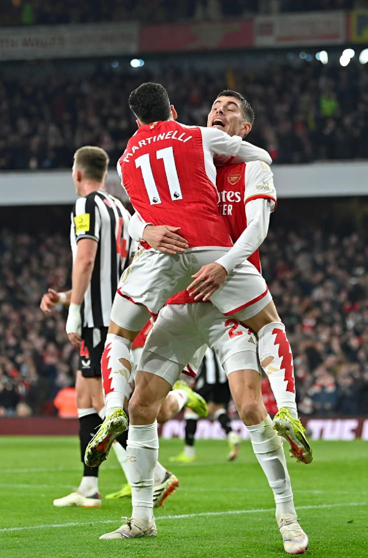 iluvgunner_'s tweet photo. El piso es laburo https://t.co/gJjeKaXcvF