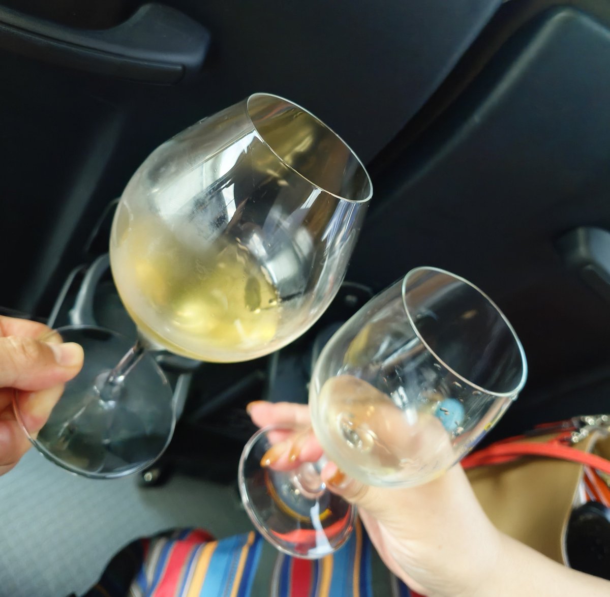 nk_nkp7nk_nk's tweet photo. くまコーラで乾杯🥂 https://t.co/vzohoOC6II