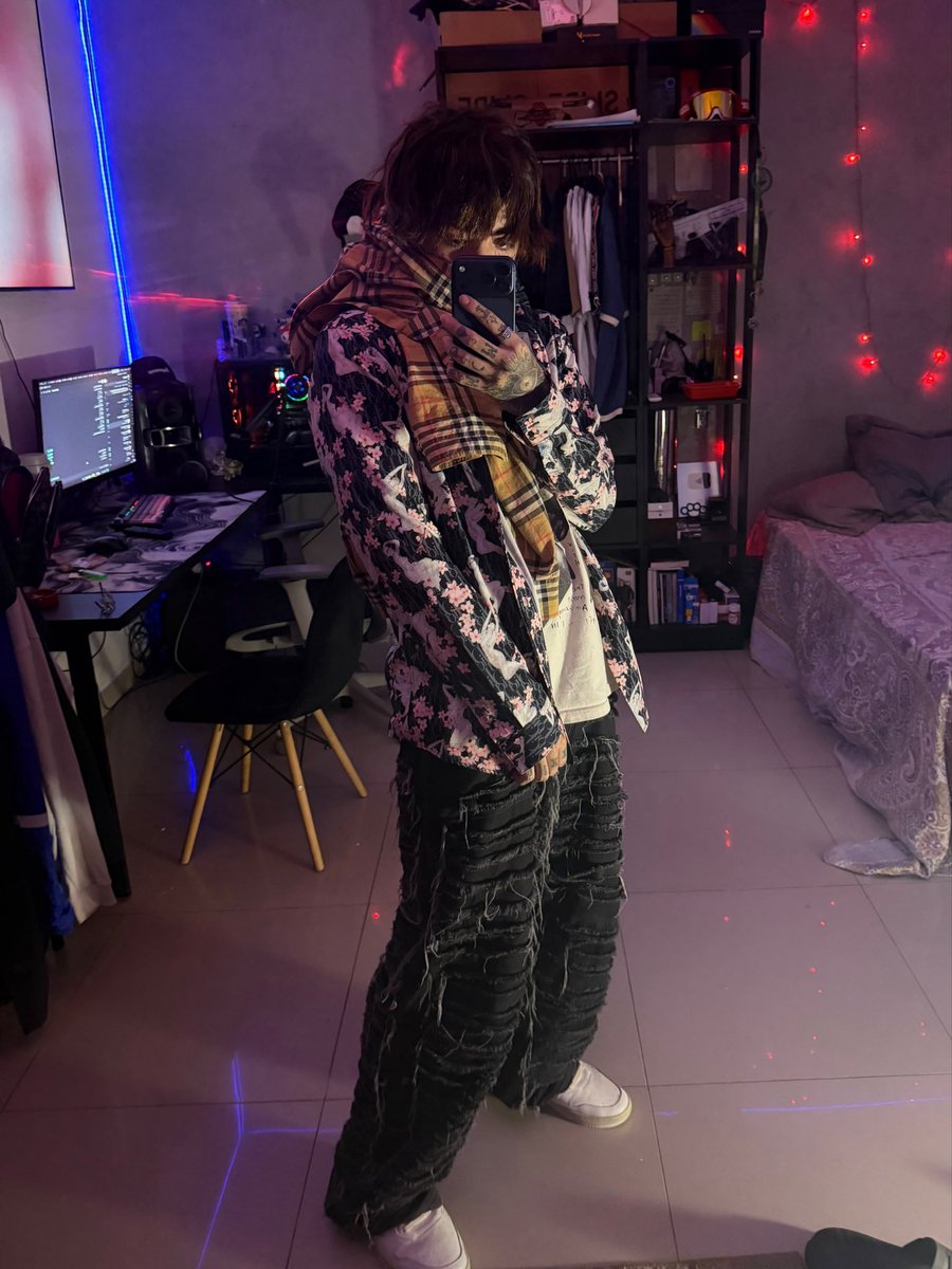 lilgiela33's tweet photo. https://t.co/b4h8Wiylte