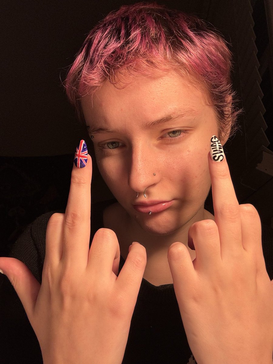 SendToPrincessV's tweet photo. this is all you deserve from me little piggies. ✨✨🤍🤍 https://t.co/lLSimQcxLY