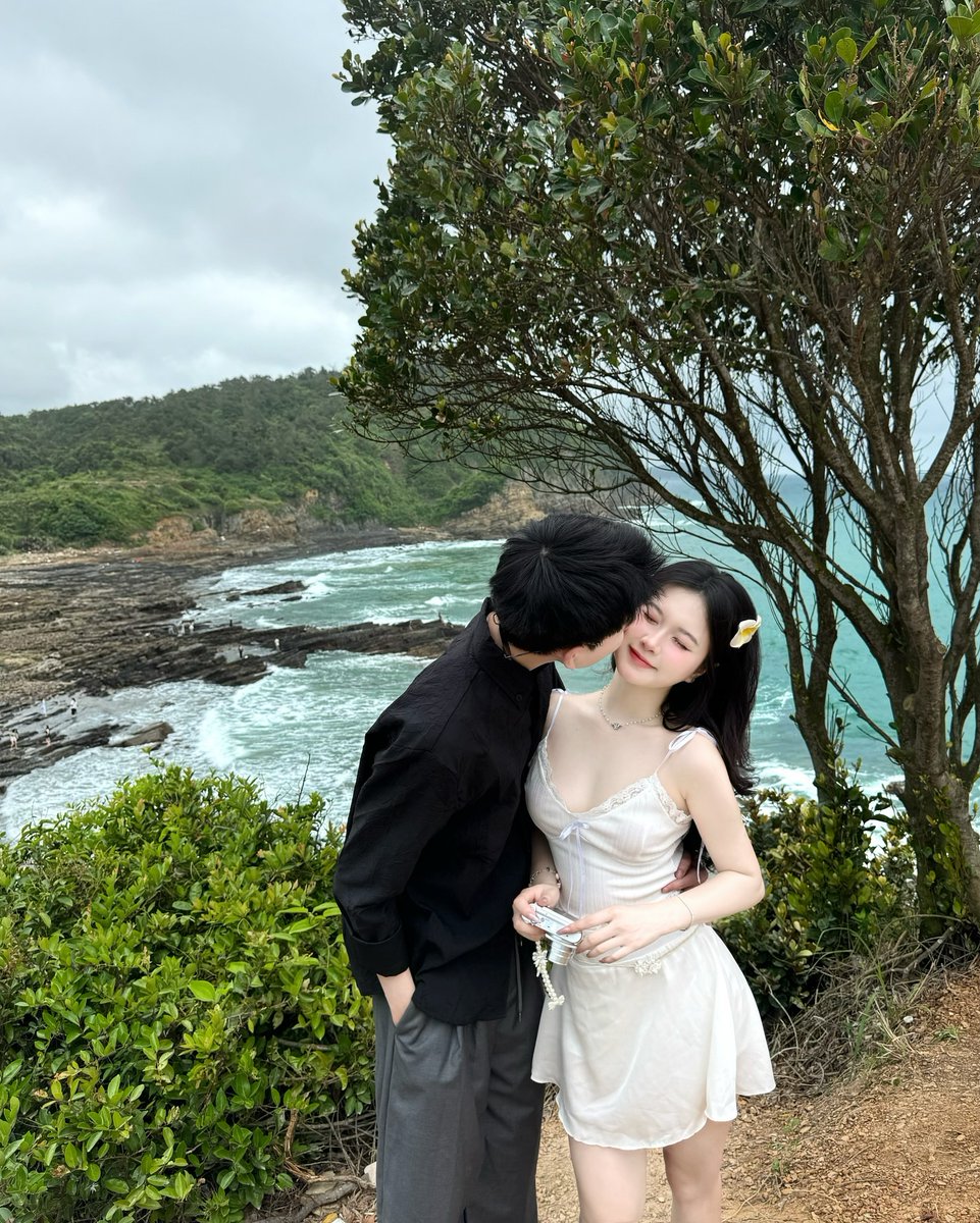 negralaure's tweet photo. 休日に『何もしない』という最高の贅沢を満喫中。これってあるあるだよね。 🙌
fJYv https://t.co/auhpPpnlk6