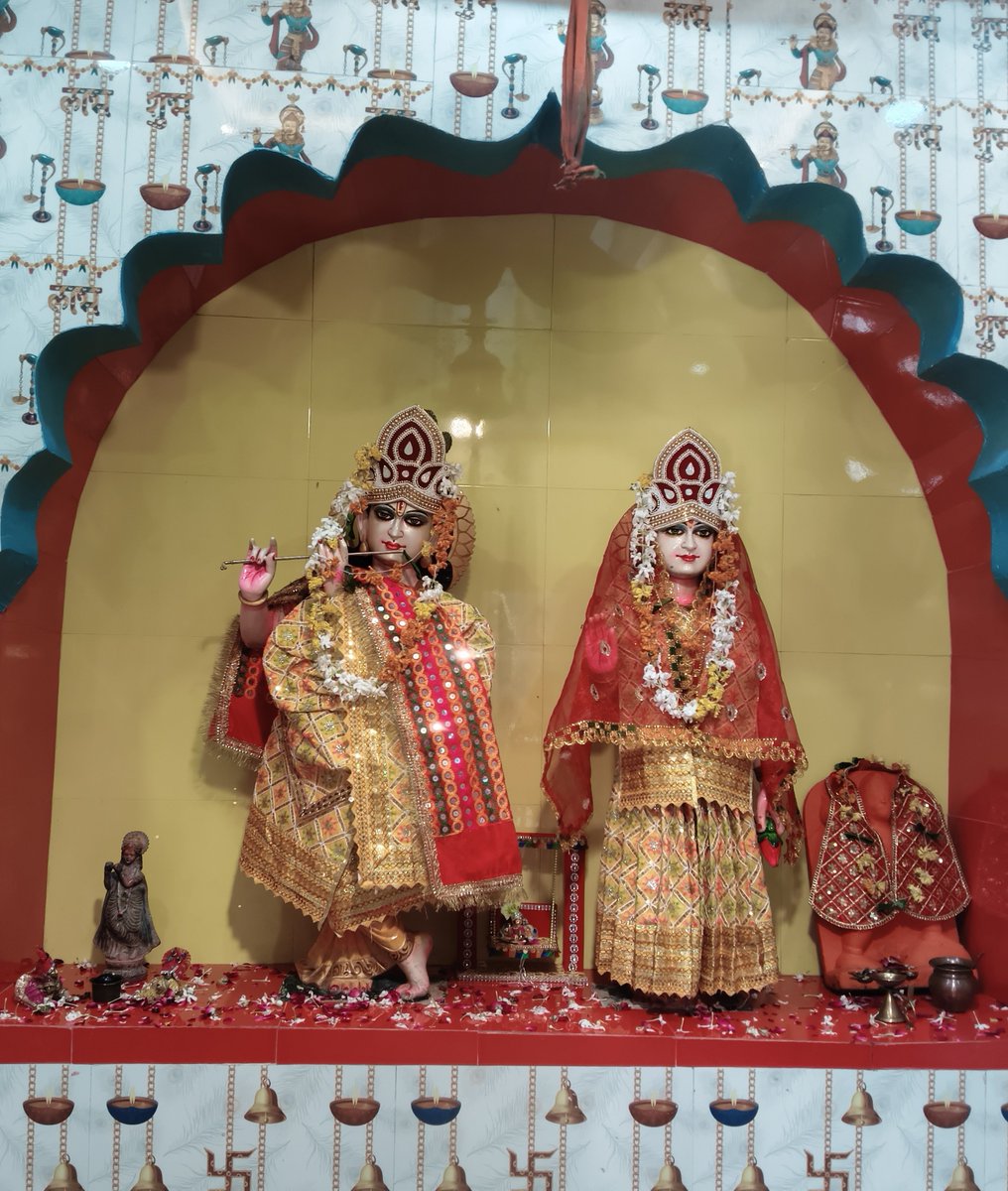 urmilla_ben's tweet photo. तुम्हरे बिन हमरा कौनो नहीं..! https://t.co/HV1kUVU3h8