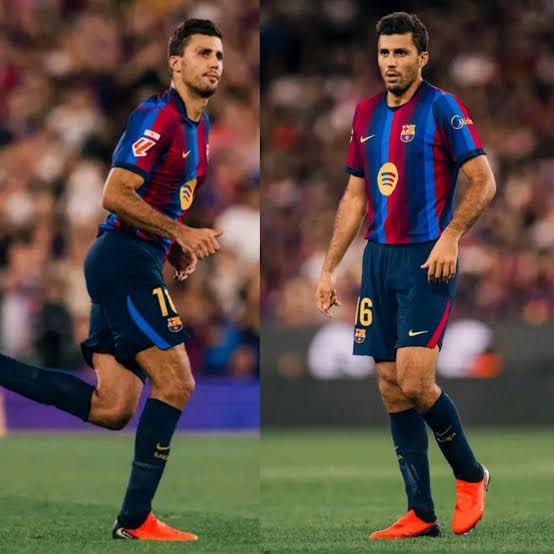 elgoutingggg's tweet photo. @SEFutbol El jugador mas Elegante de la actualidad https://t.co/vyBRiyO1Vx