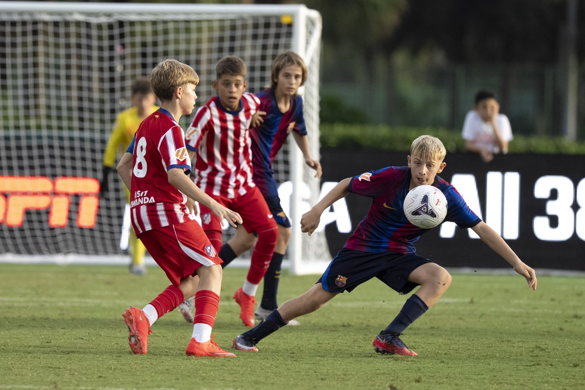 AtletiAcademia's tweet photo. 𝐋𝐀𝐋𝐈𝐆𝐀 𝐅𝐂 𝐅𝐔𝐓𝐔𝐑𝐄𝐒 | 𝐂𝐔𝐀𝐑𝐓𝐎𝐒 𝐃𝐄 𝐅𝐈𝐍𝐀𝐋

Atlético de Madrid Infantil B 1 (3)-1 (2) FC Barcelona

⚽Hugo

¡Nos clasificamos a semifinales en la tanda de penaltis! 🤩 https://t.co/vhiA3IaEzp