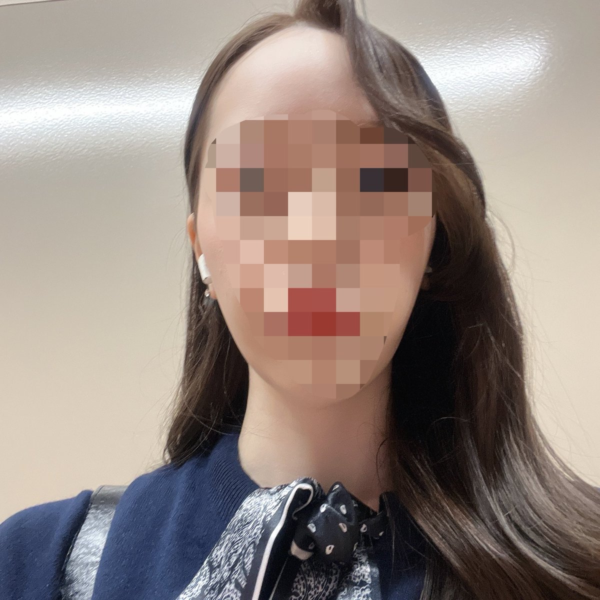 lkgrby's tweet photo. インカメ自撮りだと顔が長すぎて鬱になりながら出勤です https://t.co/vLtdVmfDqa