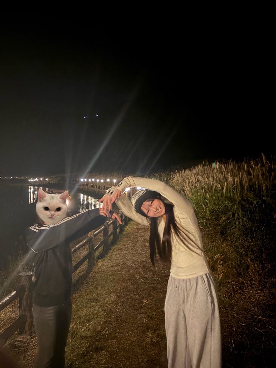 mone_n_n's tweet photo. おはよう！！夜景見に行ってきた https://t.co/eR7fUubalj