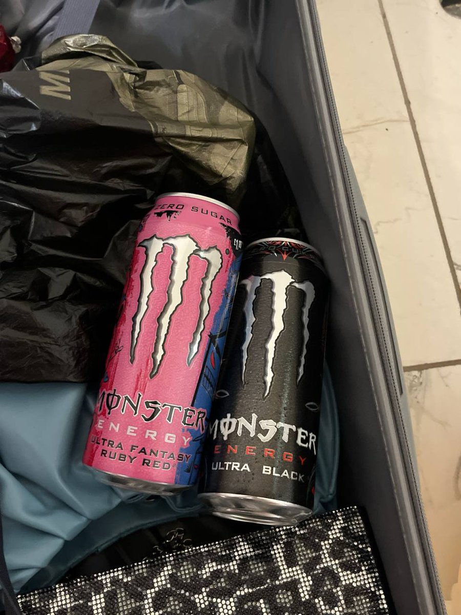 d3strr0yy's tweet photo. https://t.co/KoQpT2UaHk