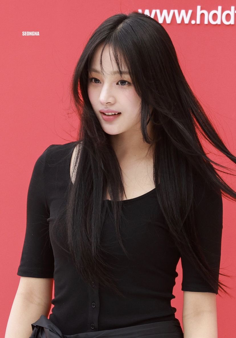 AboutNWJNSMusic's tweet photo. Minji https://t.co/ZMbhczH1Af