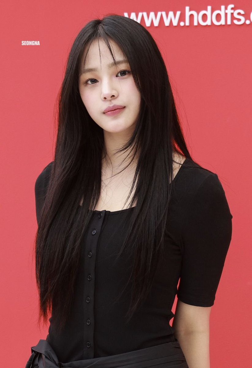 AboutNWJNSMusic's tweet photo. Minji https://t.co/ZMbhczH1Af