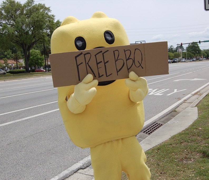 jerydiscografic's tweet photo. what even happens on the streets anymore https://t.co/kgtBbT2Tff