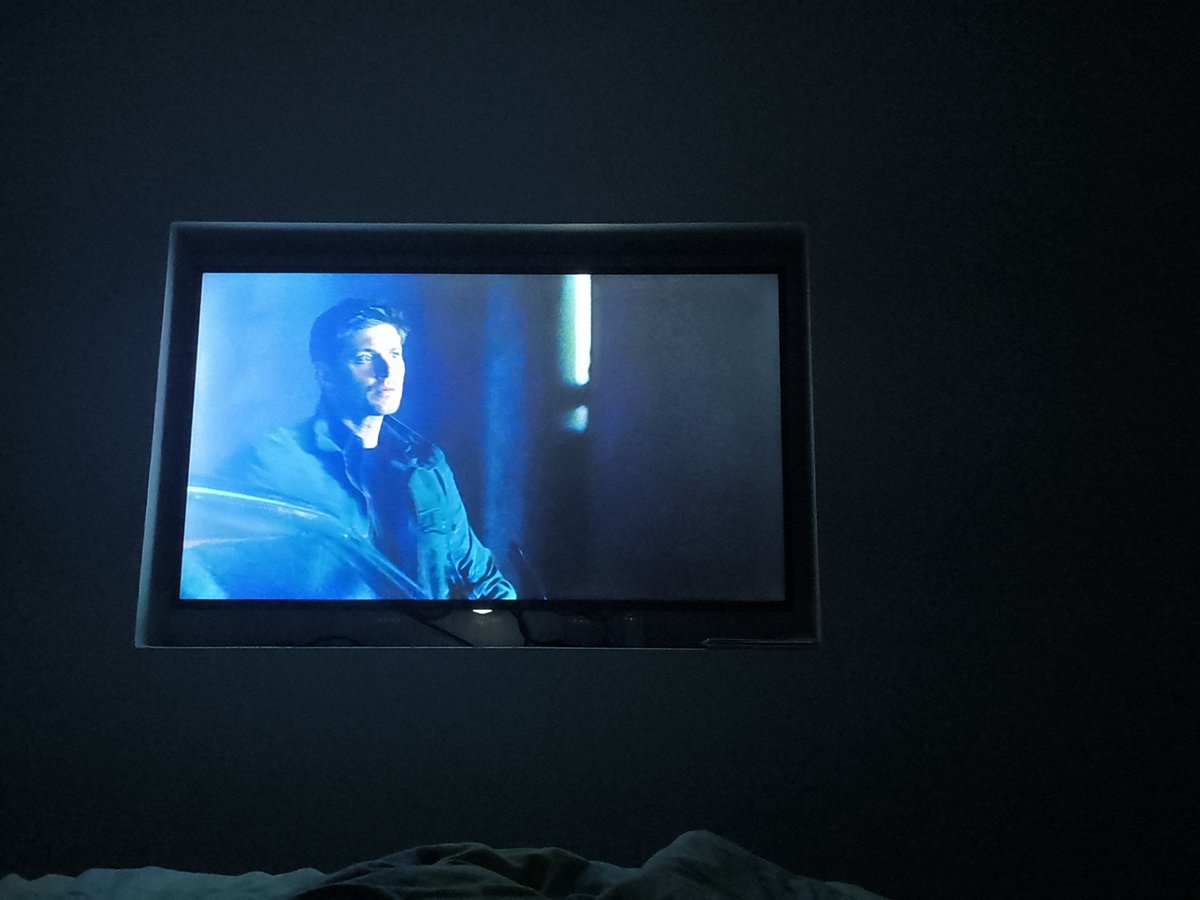 ORKL_Stunz's tweet photo. Kurz vom Schlafen gehen bißchen noch Supernatural schauen :D

#Supernatural https://t.co/pSzRDh1Pgu