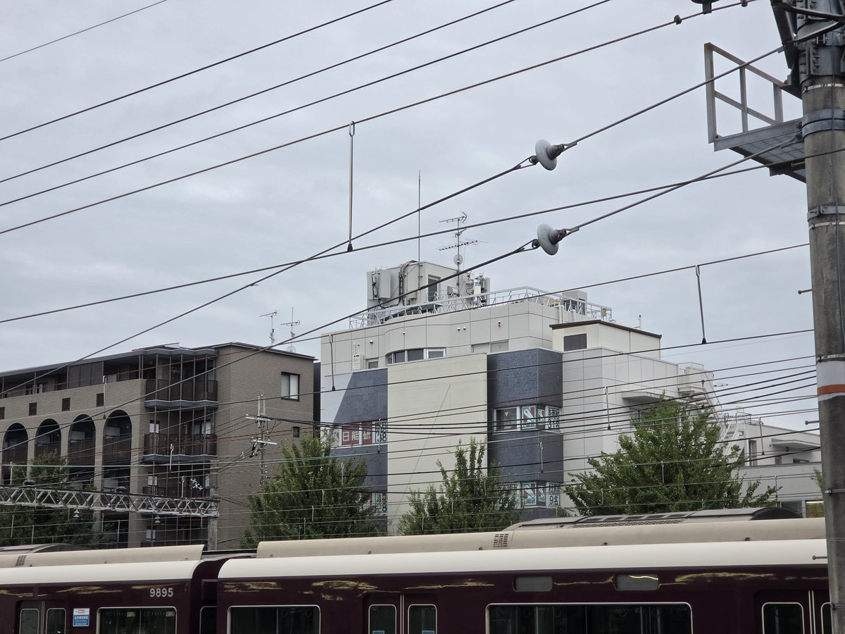 re10_mnhp's tweet photo. 桂駅をカバーする基地局
B28追加されてる（開局済み） https://t.co/UPRgjr8FFF