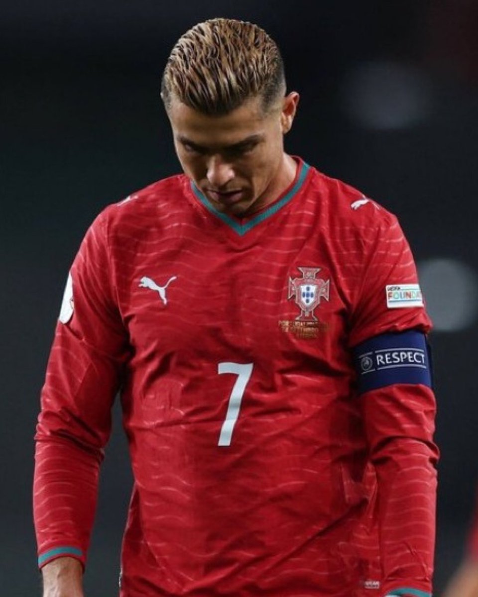 UtdTony1's tweet photo. 🚨💣 BREAKING: Cristiano Ronaldo has officially closed the door on returning to the Portugal national team. 🇵🇹💔

A source says Ronaldo is not ready to hold a meeting with the Portuguese FA, as he has finally made his decision. It’s officially over between him and the Portugal national team. Ronaldo will return to Saudi Arabia tomorrow.

It’s officially confirmed: Ronaldo’s chapter with Portugal is over. The end of an era. 🐐💔🚨
