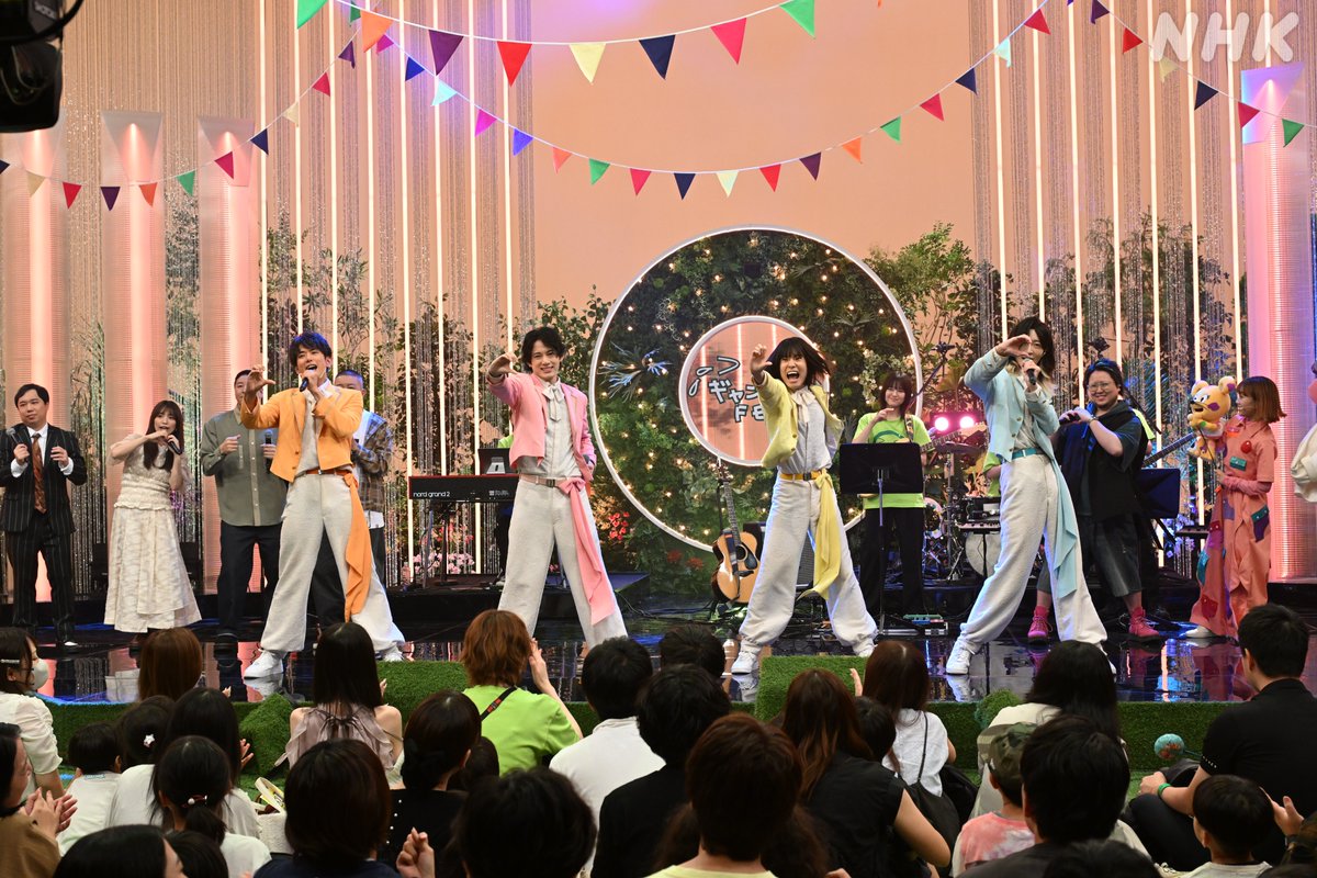 nhk_osaka_JOBK's tweet photo. #ギャン泣きFES

歌で盛り上げてくれる方々をご紹介！
#モナキ #miwa #chay #せいや そして司会を務める #こっちのけんと も！！
#チョコプラ はあの曲で…🛁🙅‍♂️

📺10月9日(金)夜7:57 [NHK総合 関西地方]
https://t.co/xdM6IjOBb3 https://t.co/qqUtmnwFjT