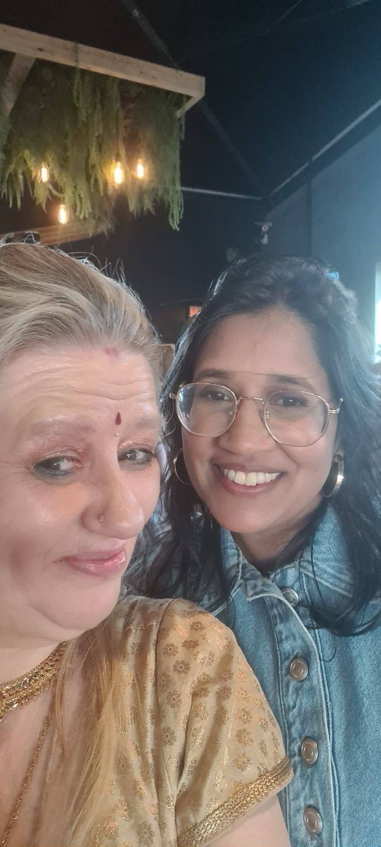 ValentinaRymfg's tweet photo. Visit to India 🇮🇳🇬🇧 https://t.co/G8SWJZP1wF