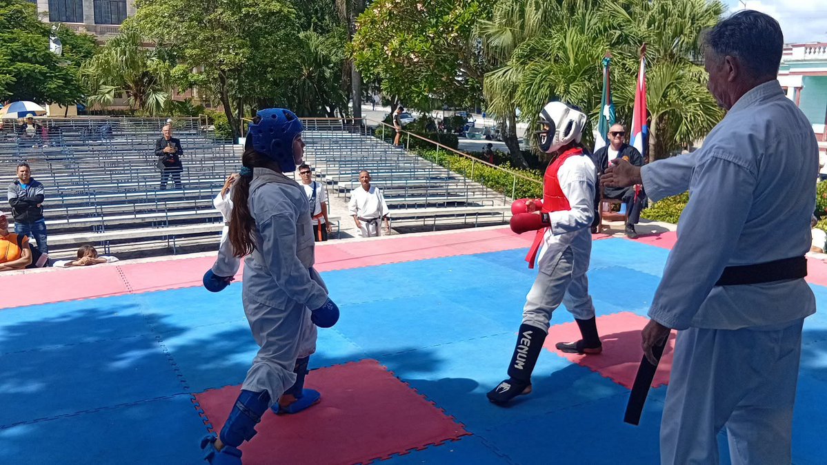 RadioLibertadPP's tweet photo. Se desarrolló, en Puerto Padre, la Gran Copa de Karate Do Shotokan Ryu. Bajo el liderazgo del maestro y Noveno Dan Salvador Pérez Quevedo, Presidente de la Unión Mundial de Karate Do Shotokan Ryu, fue un día de competencia, intercambio y hermandad. 
✍️ Yordanis Rodríguez Vega https://t.co/yUMXurUqZ2