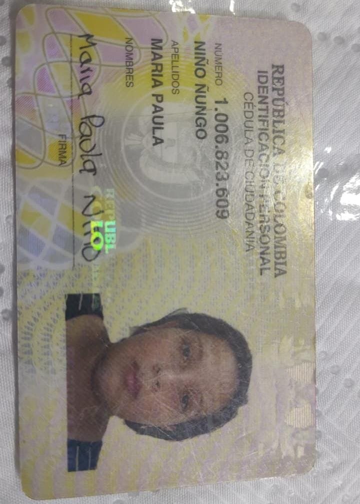 valen_tjk's tweet photo. CUIDADO CON ESTA CHICA QUE ME ESTAFO https://t.co/3oskjApJIt