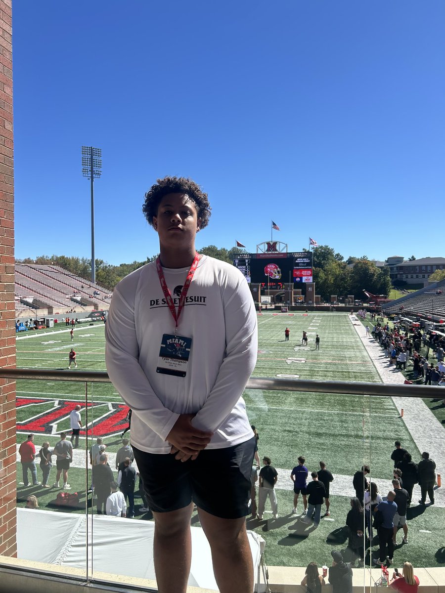 TylerThomp21494's tweet photo. Had a great time at Miami of Ohio thanks for having me @CoachPoe1914 @JHMerrittJr https://t.co/Lt7wMmycT4