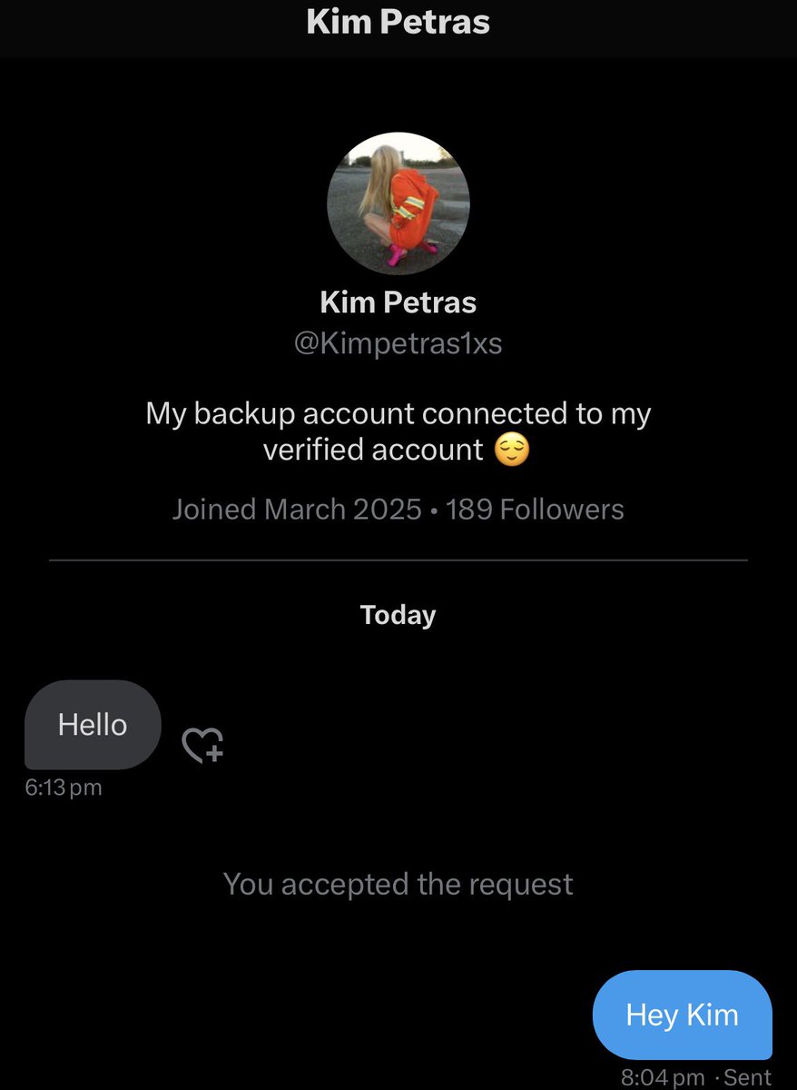 throwtrows's tweet photo. omfg @kimpetras i love you !! 😭💖💖❤️💖💖😭💖💖💖😭💖💖💖💖❤️💖💖💖 https://t.co/gZmmAWKgCJ